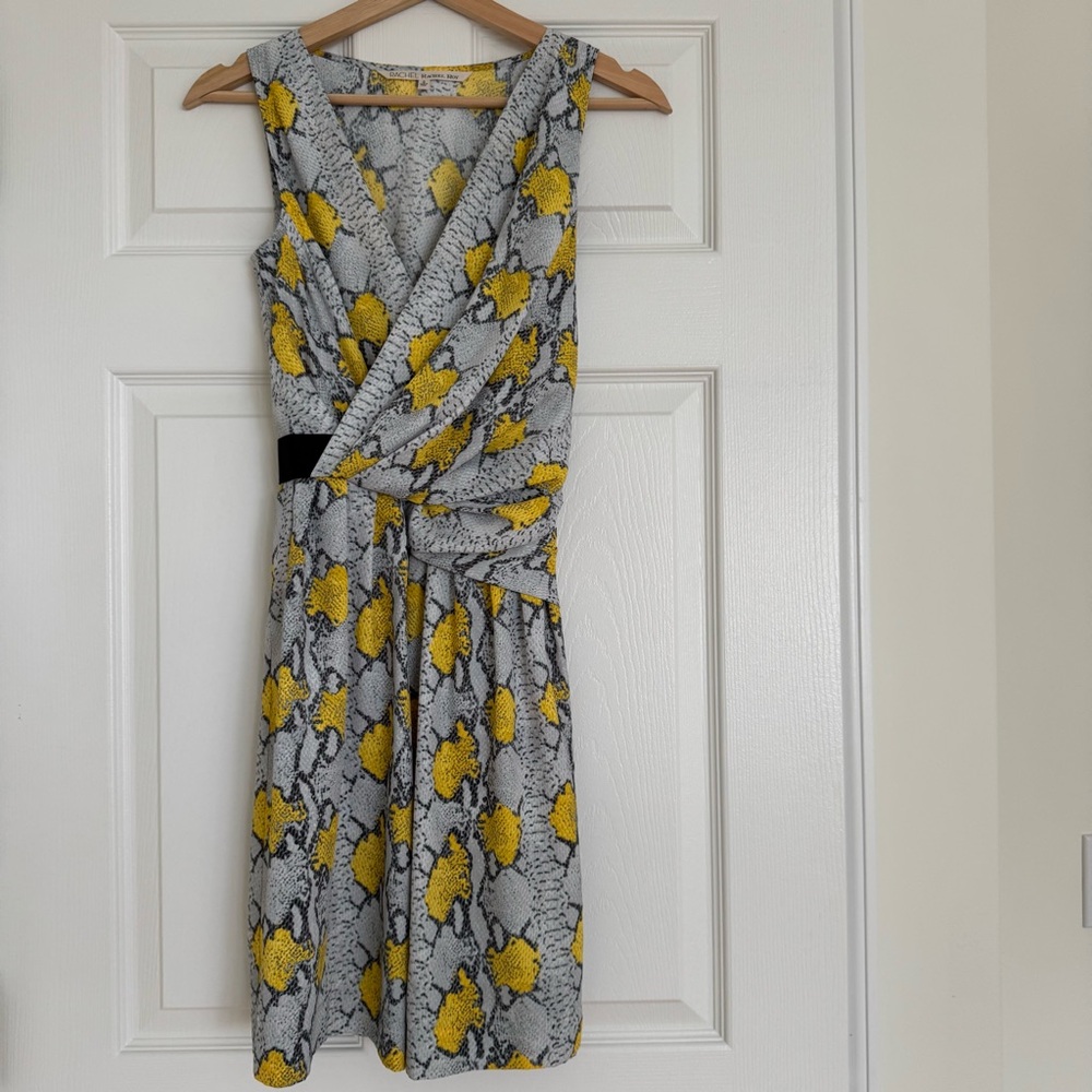 RACHEL, Rachel Roy, Size 0, Blue & Yellow Sleeveless, V shaped neckline Dress